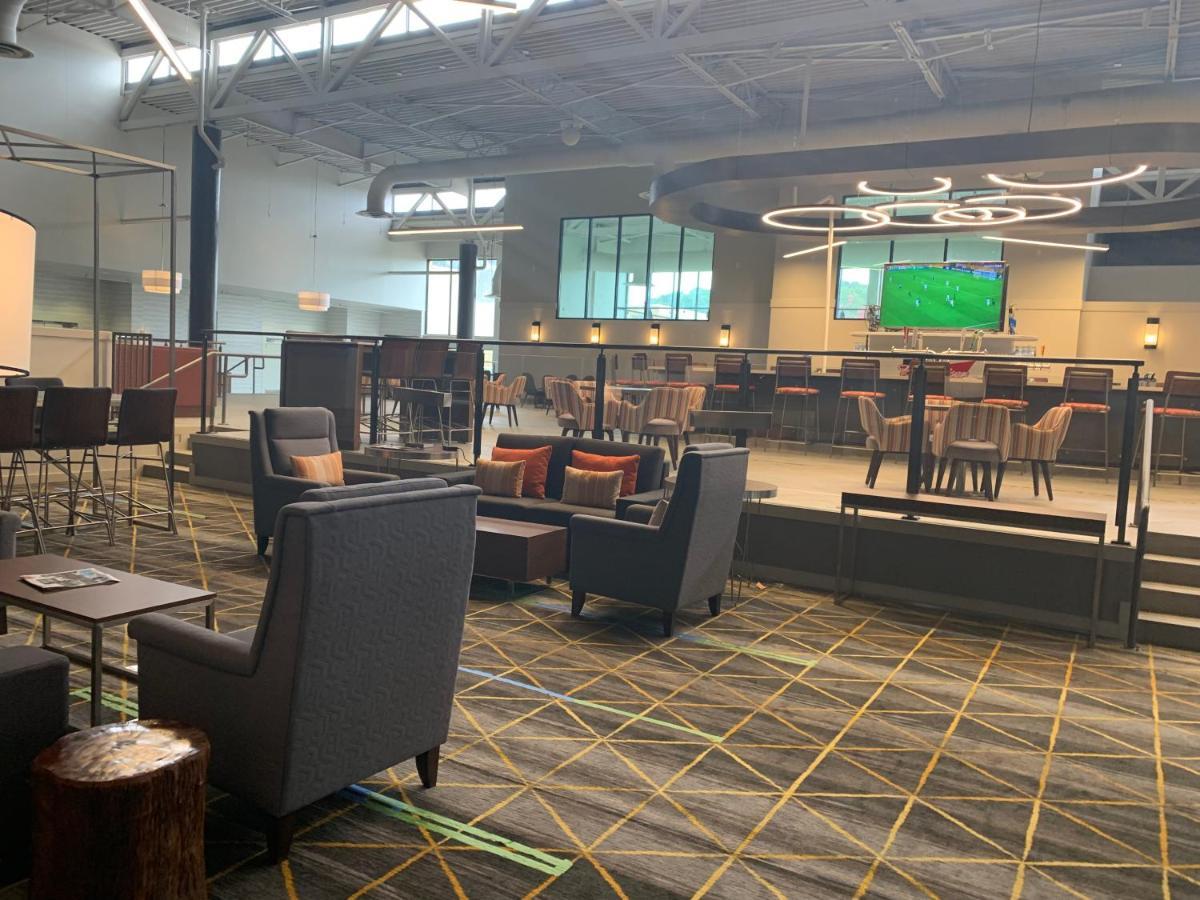 Holiday Inn Baton Rouge-South By Ihg מראה חיצוני תמונה