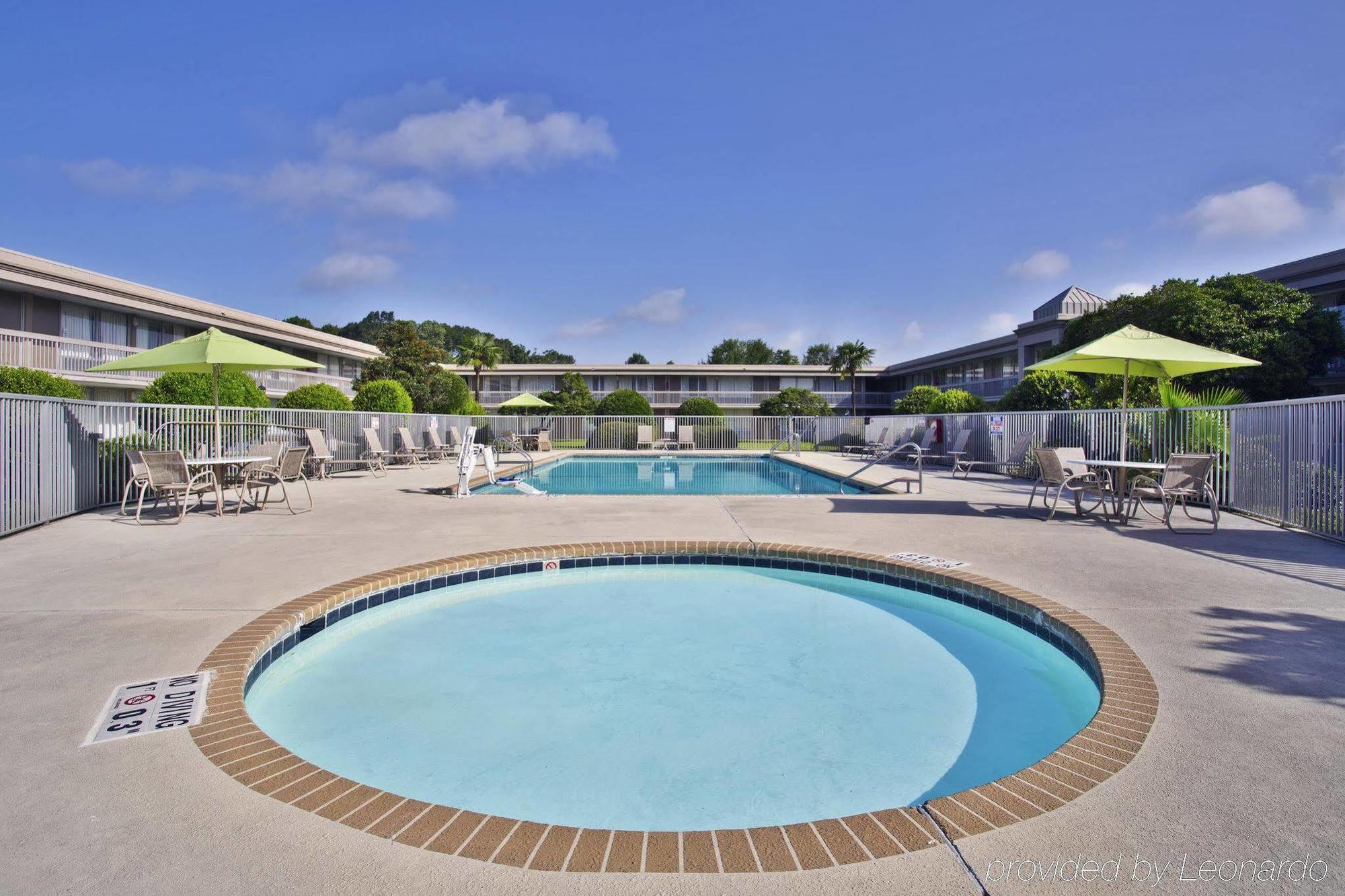 Holiday Inn Baton Rouge-South By Ihg מראה חיצוני תמונה